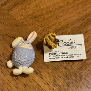 Easter Bunny Figurine - Lilac and Cream Coqui Frog Brooches